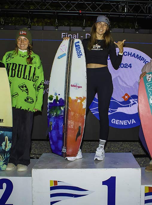 championnat-du-monde-de-wakesurf-cwsa-2024-geneve-tatiana-bosshard-podium